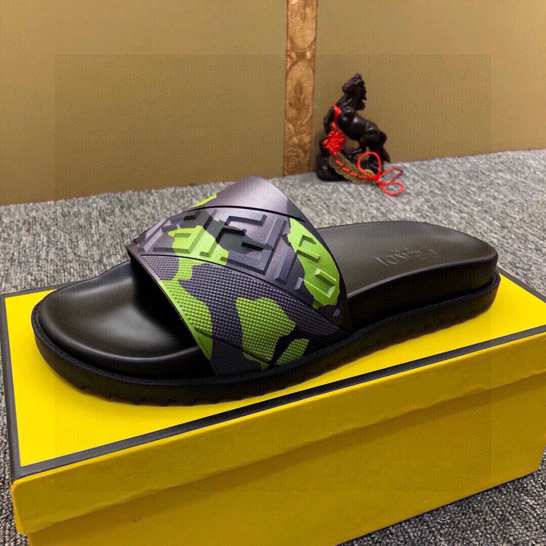 535ZF284ZDE Stylish Slippers