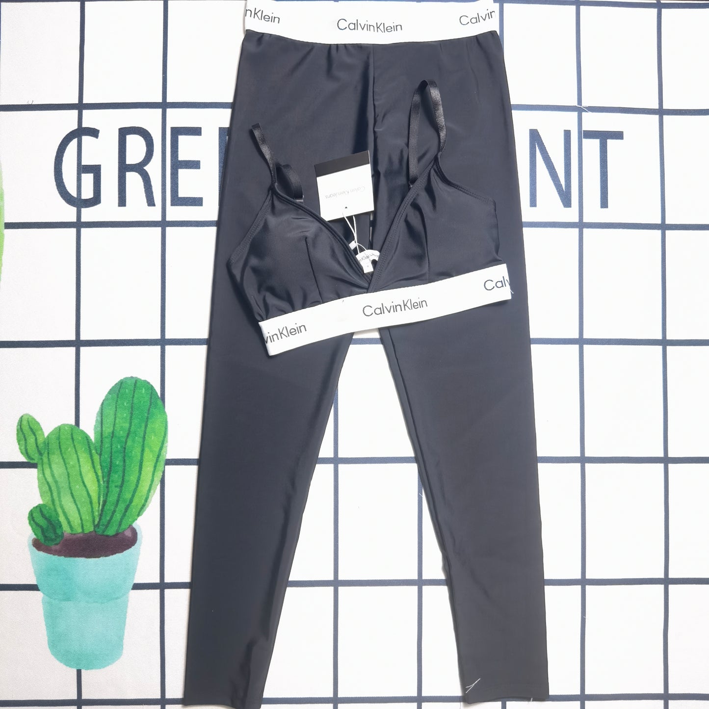 14A112YDE Stylish Long sleeve swimsuit