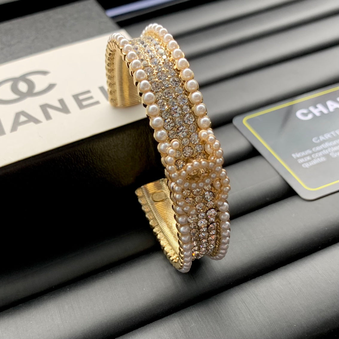 14C237KDE Stylish Bracelets