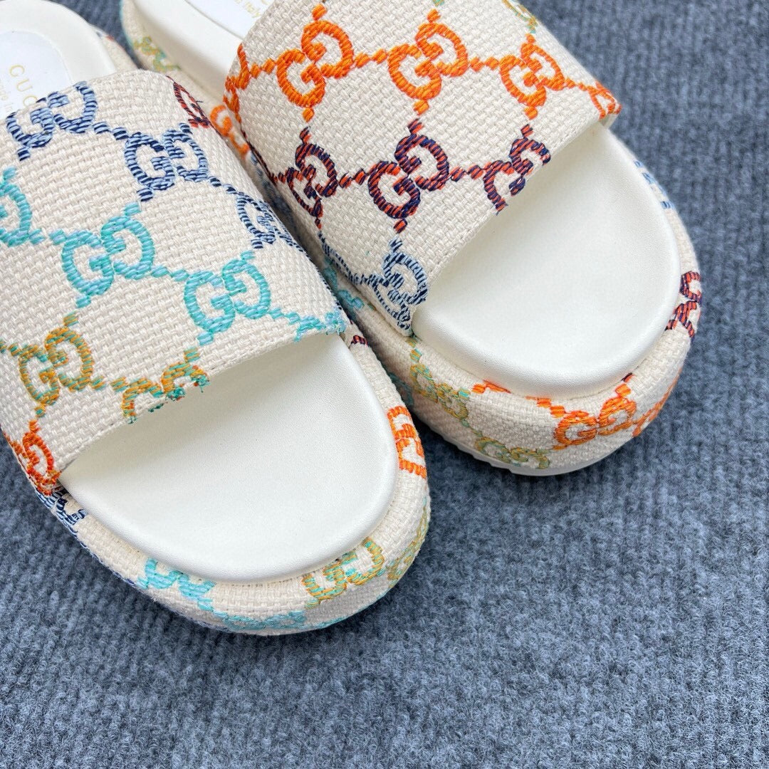 54B122ZDE Stylish slippers  Sole thickness 5.5cm