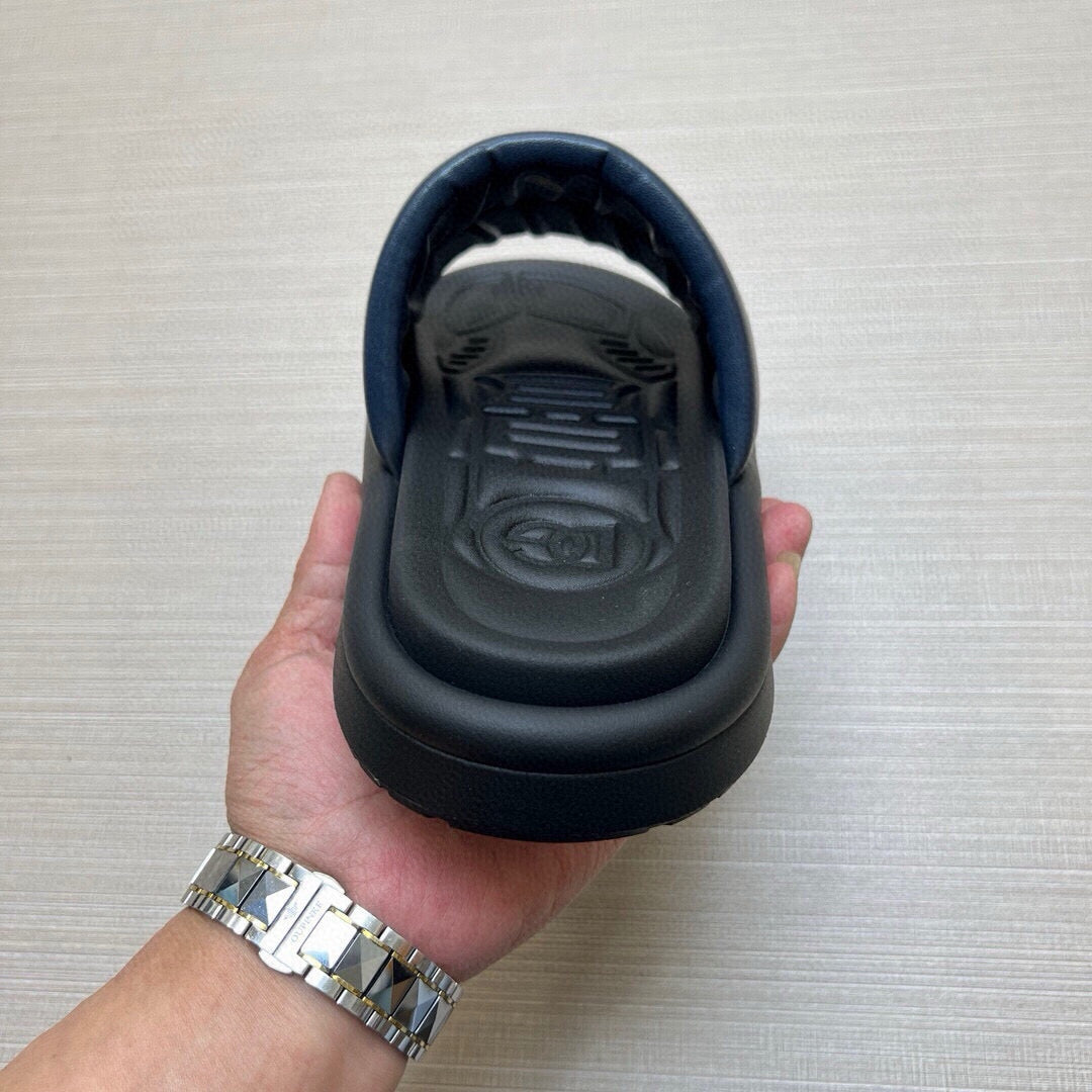 535ZA269ZDE Stylish Slippers