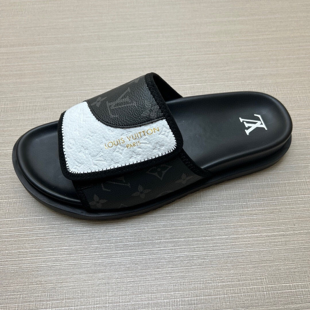 5WE250ZDE Stylish Slippers