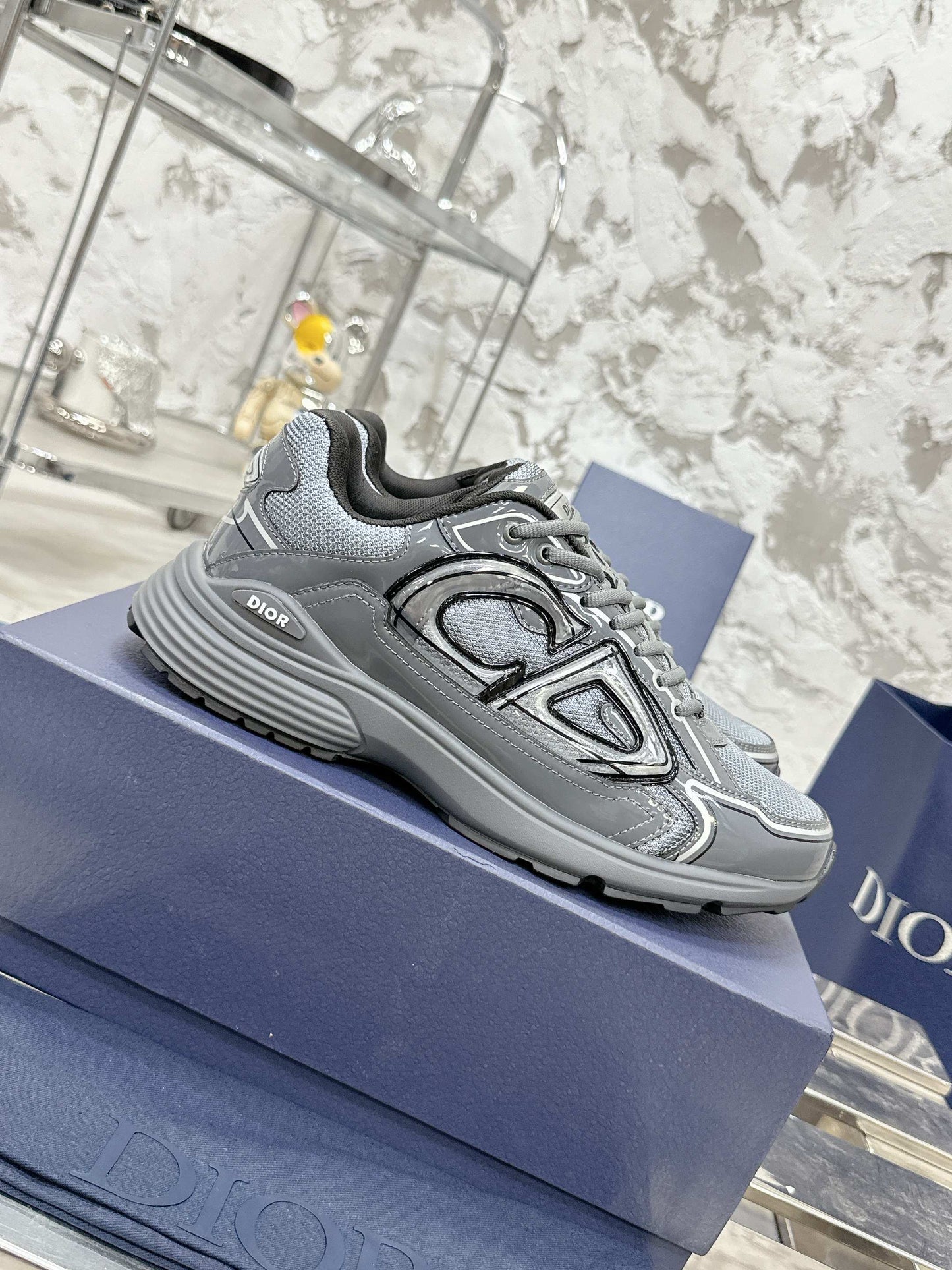 245RD2ZDE Stylish Sneakers