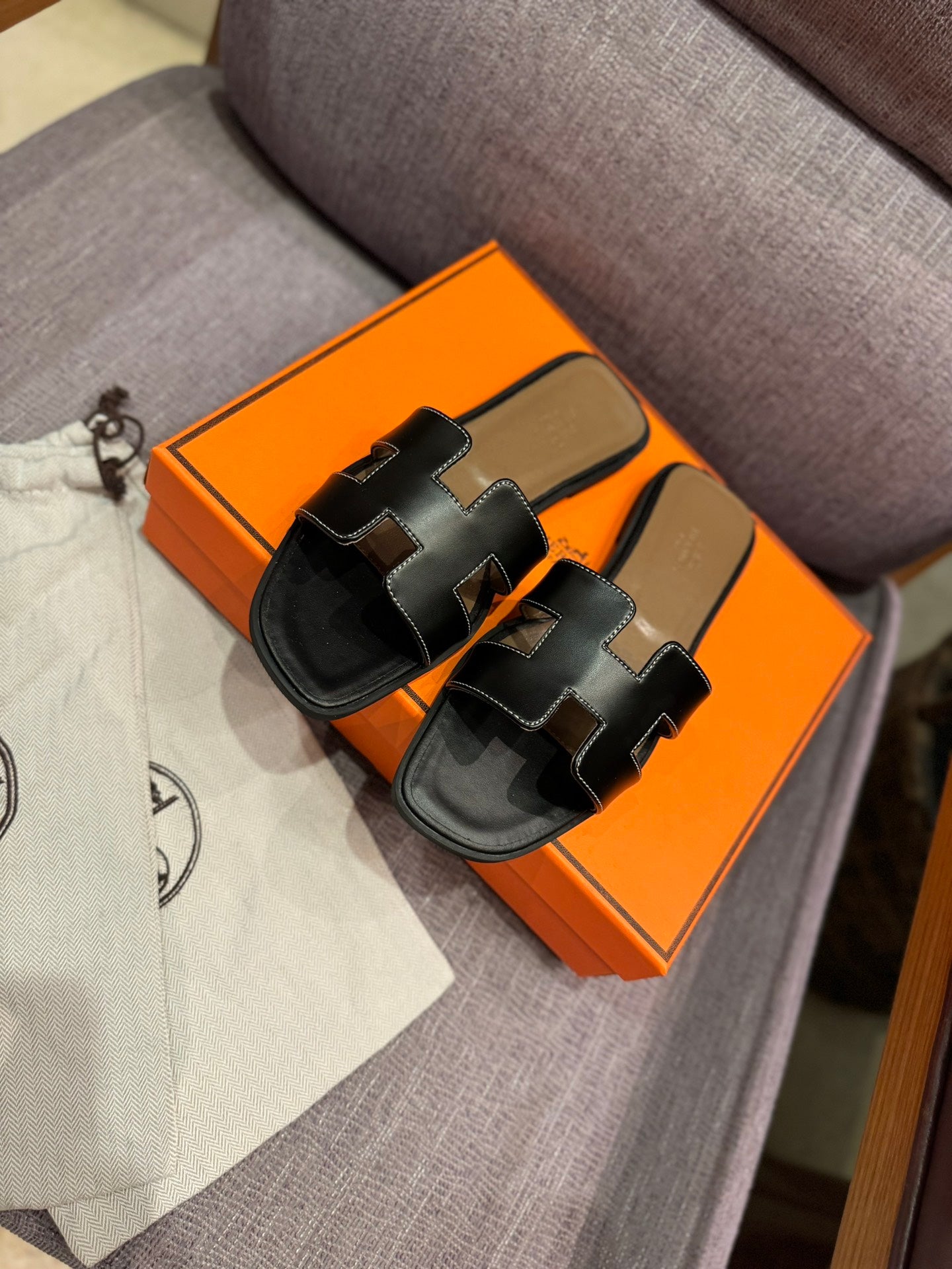 155ZH309ZDE Stylish Slippers