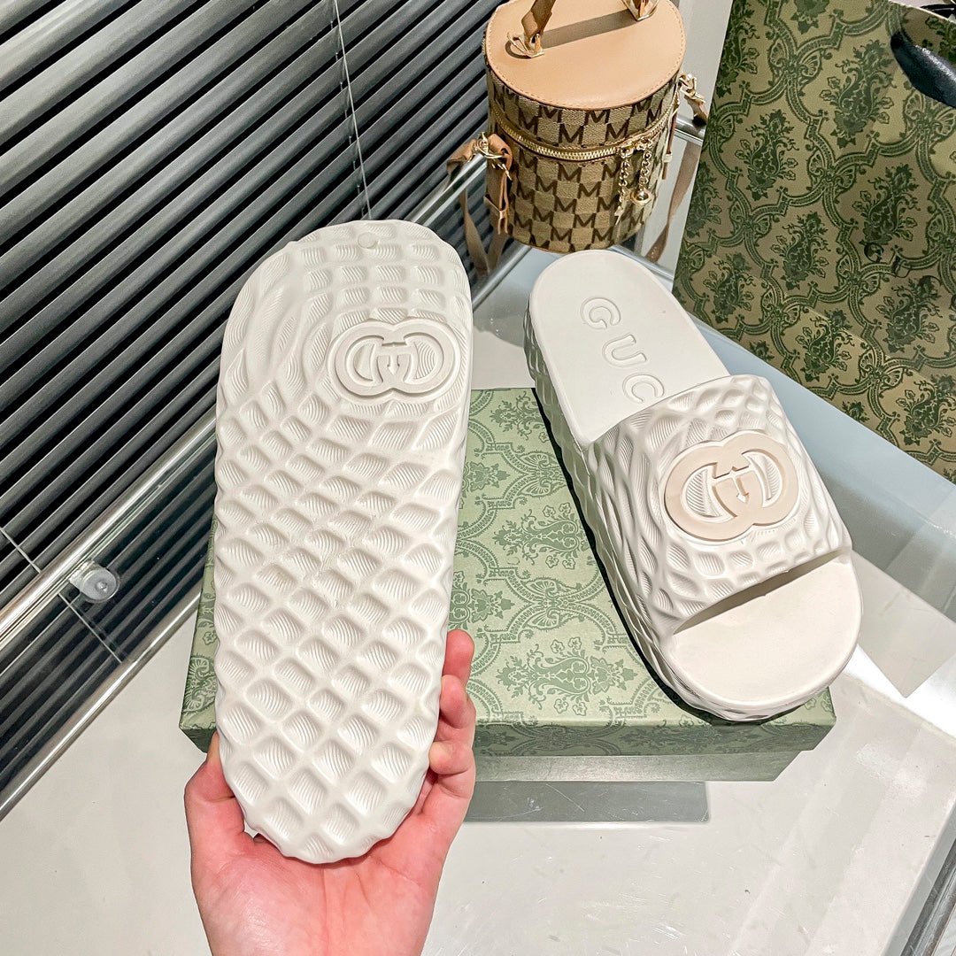 14B185ZDE Stylish Slippers