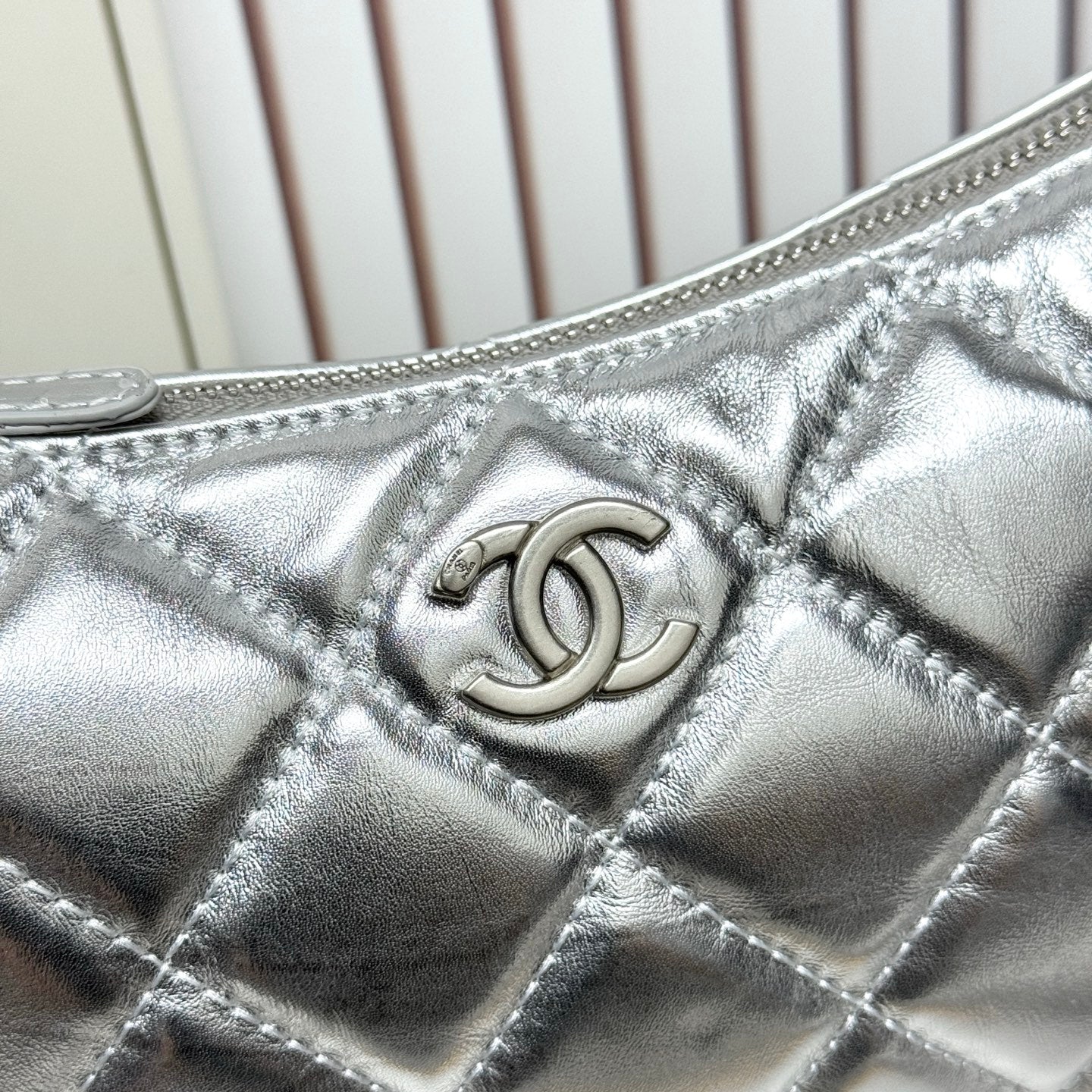 15RC14BDE Stylish leather bag