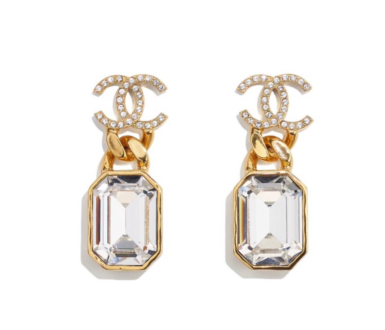 14C417EDE Stylish Earrings