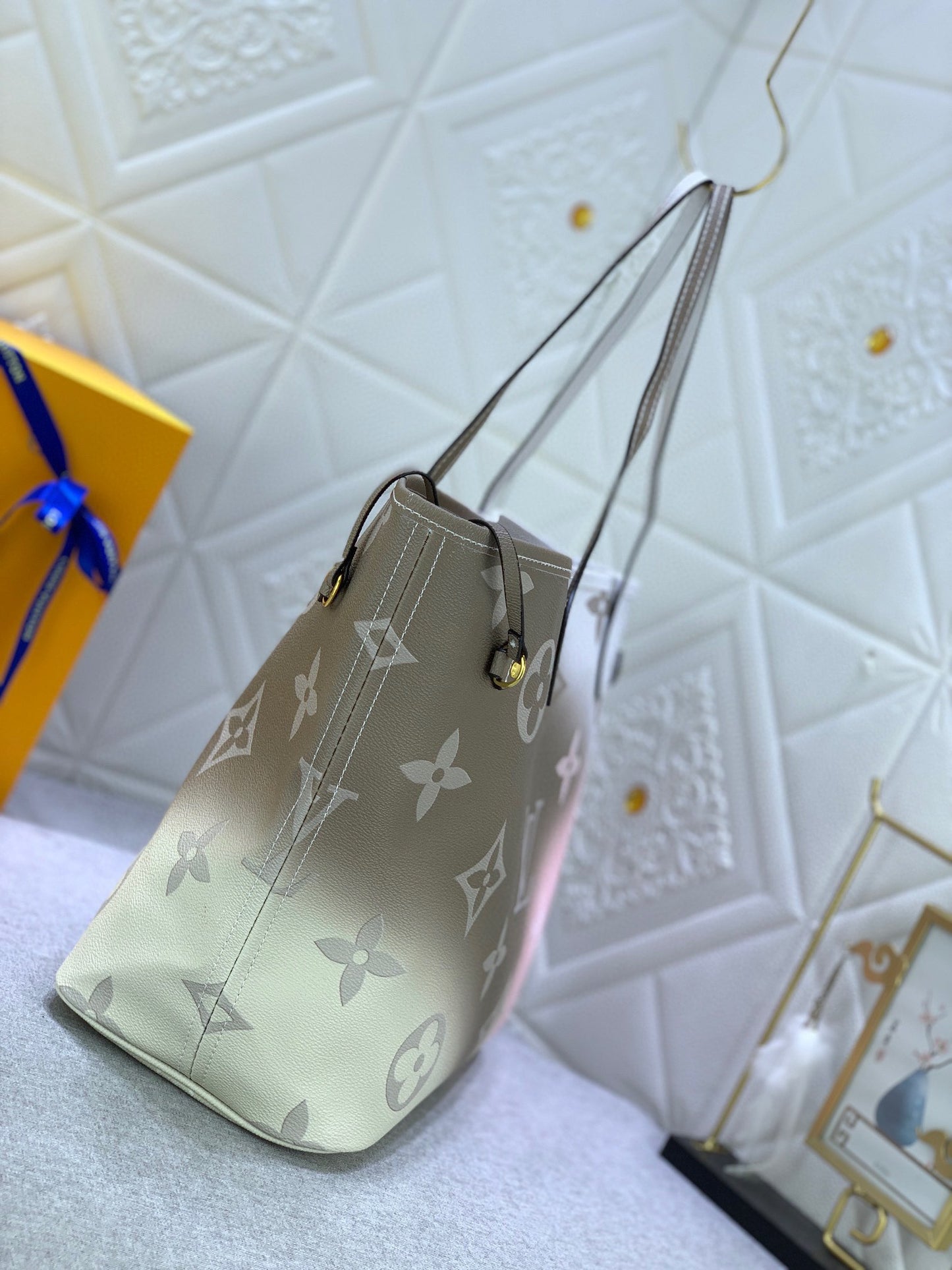 2XE87BDE Stylish leather bag 