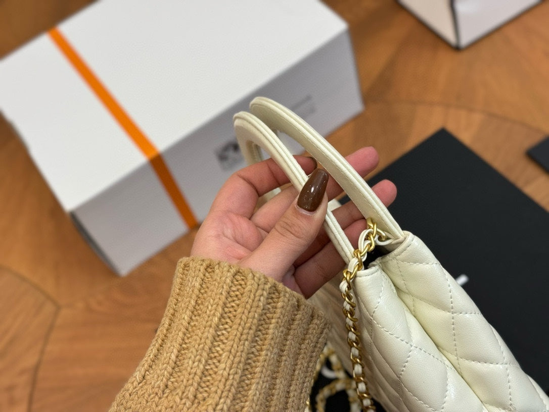 6XC425BDE Stylish leather bag