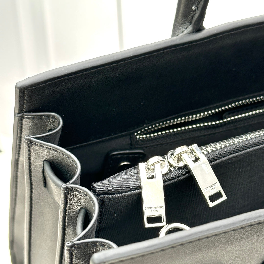 1XSL269BDE Stylish leather bag 