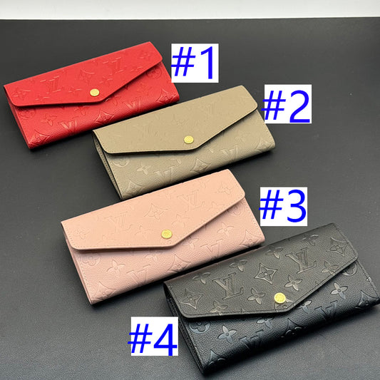 15RE68BDE Stylish leather bag
