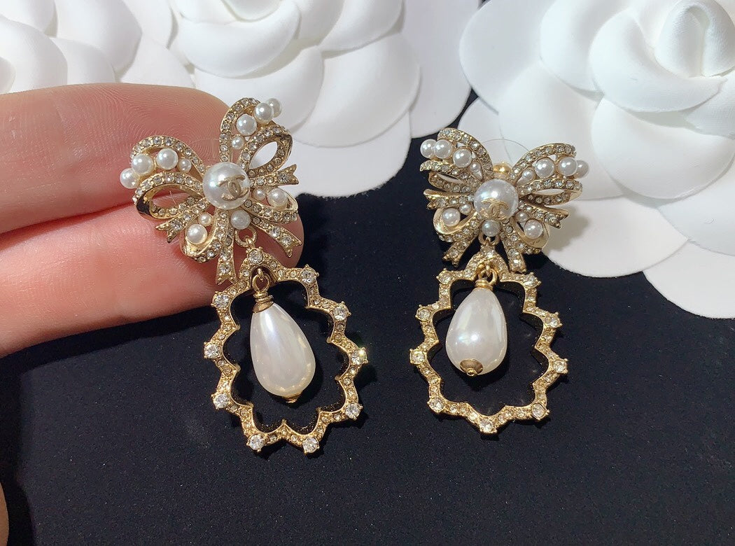 1YC315EDE Stylish Earrings