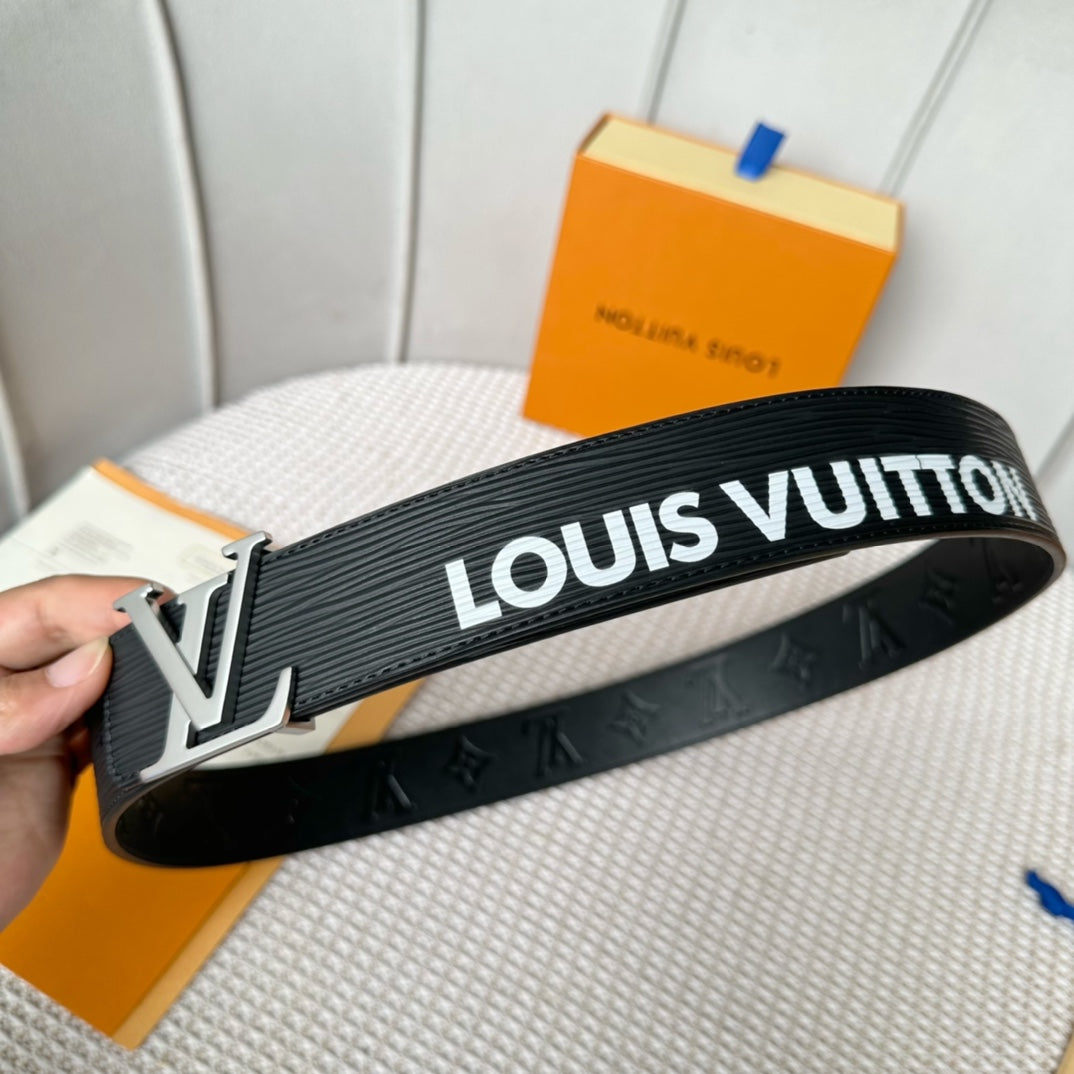 14E57PDE Stylish  High quality belt With full package