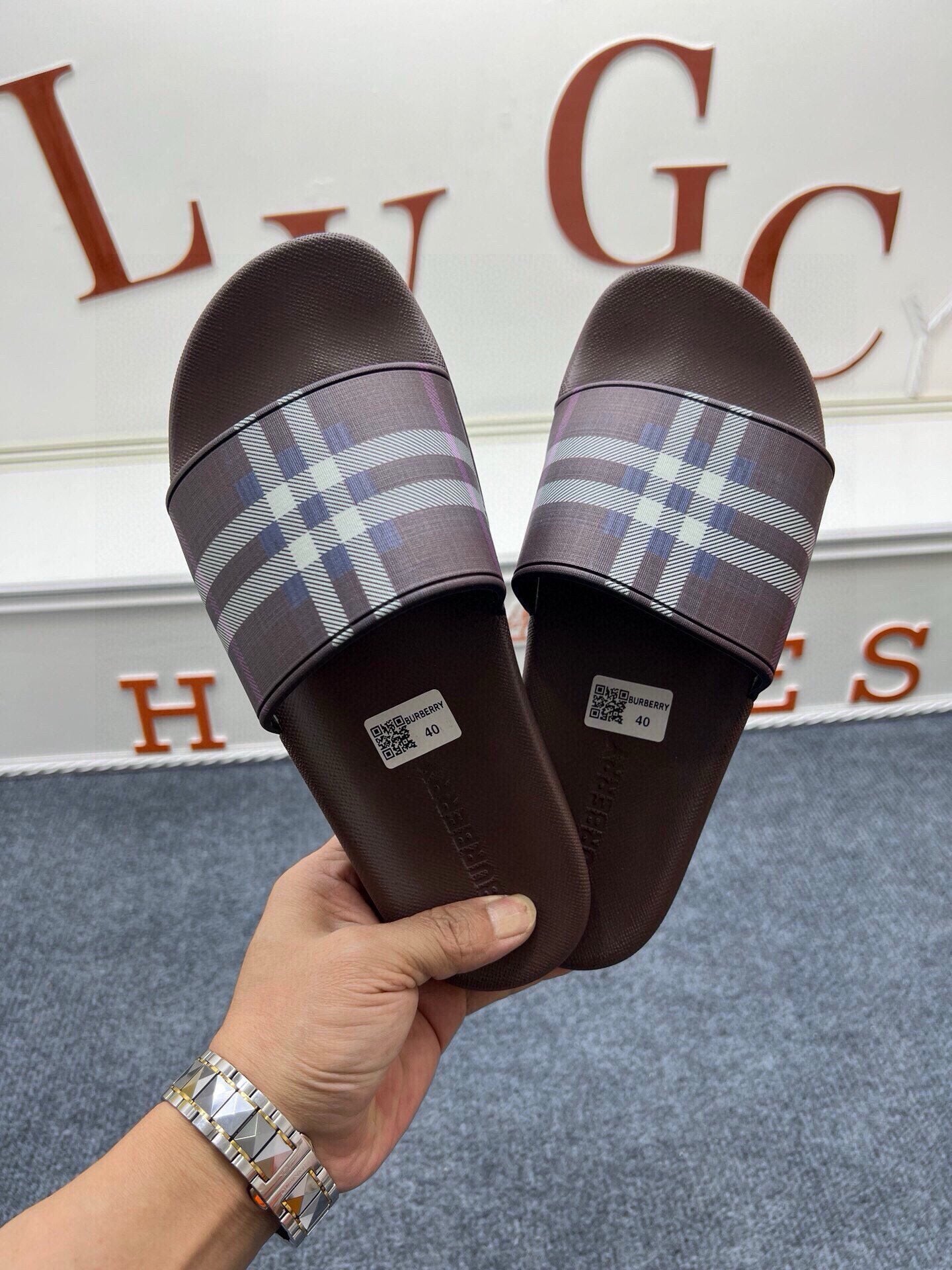 535ZR253ZDE Stylish Slippers