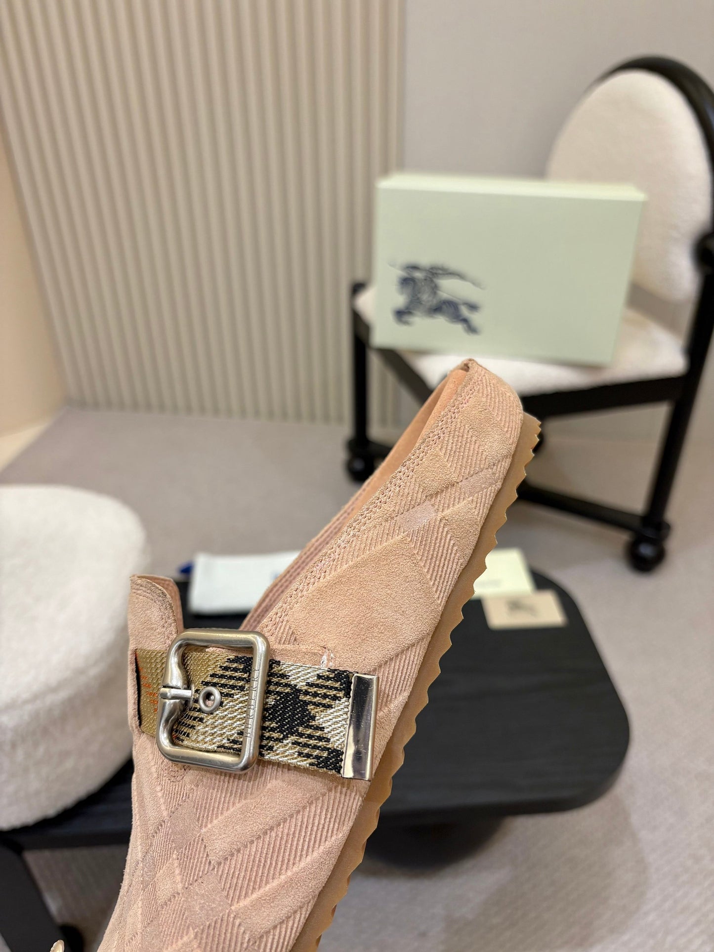 285NR11ZDE Stylish leather shoes