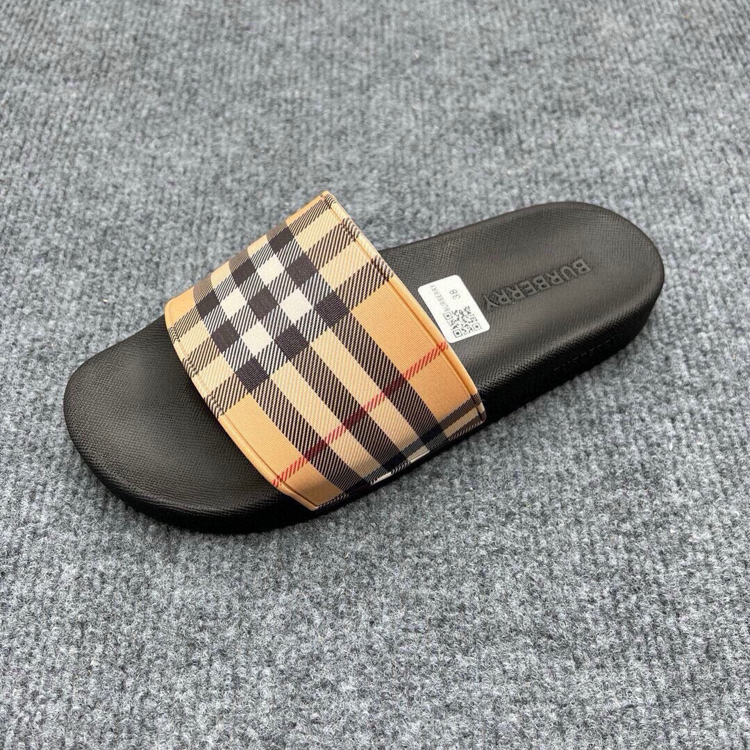 535ZR253ZDE Stylish Slippers