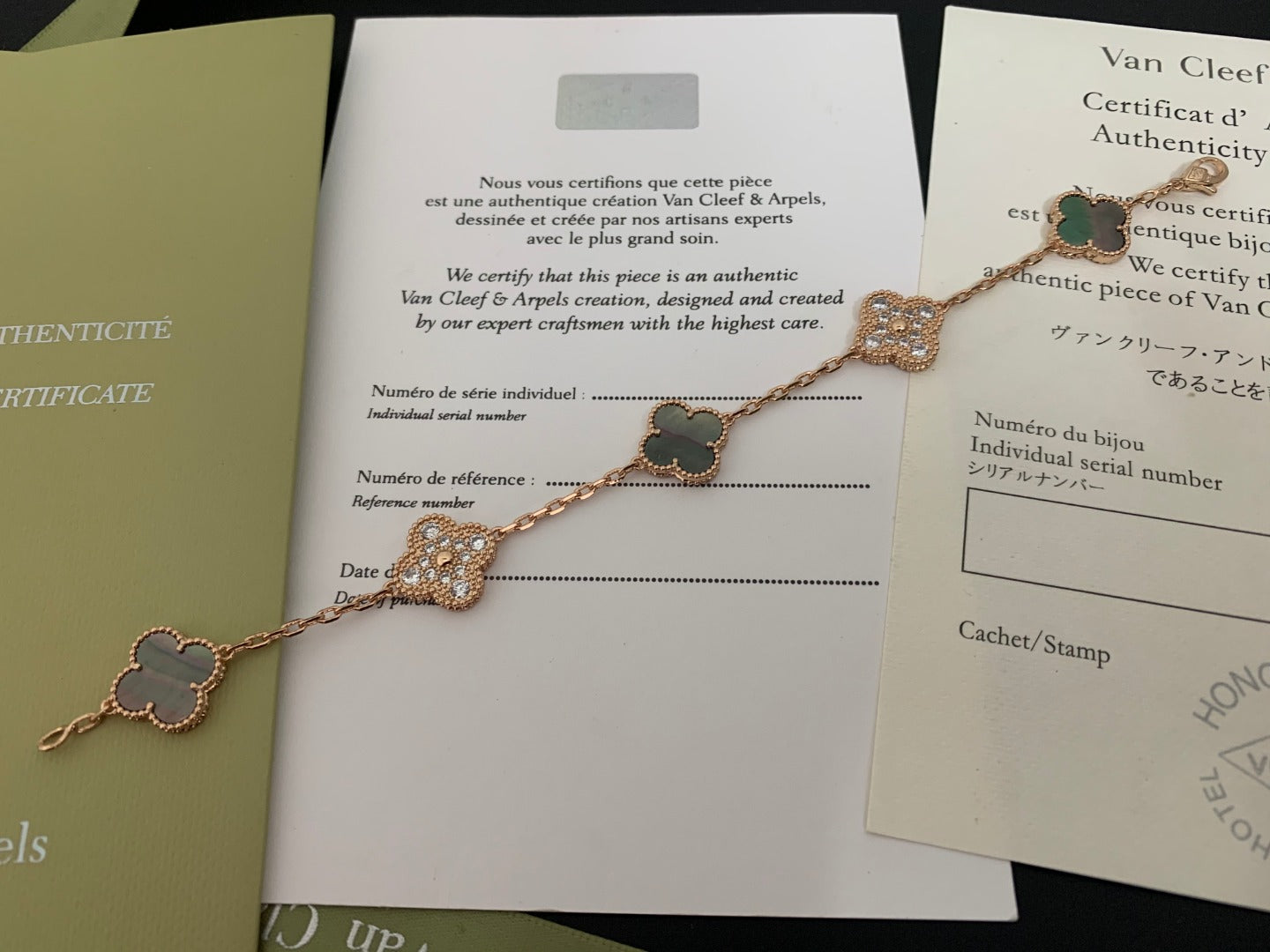 5XVA179KDE Stylish bracelets 5 flowers normal size1.5cm flower