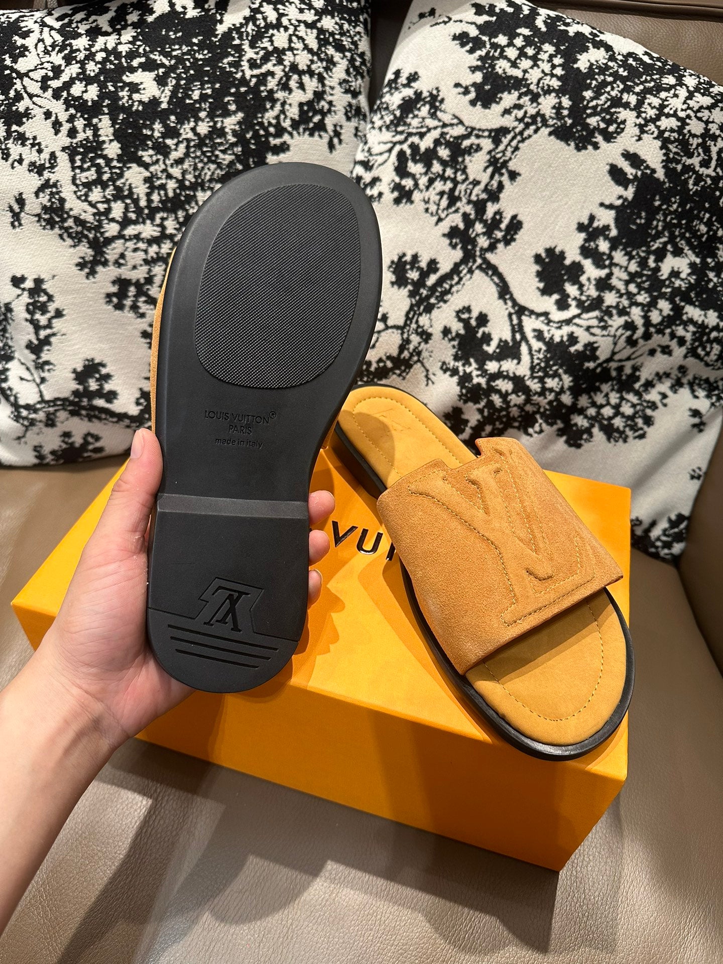 285ZE25ZDE Stylish leather Shoes
