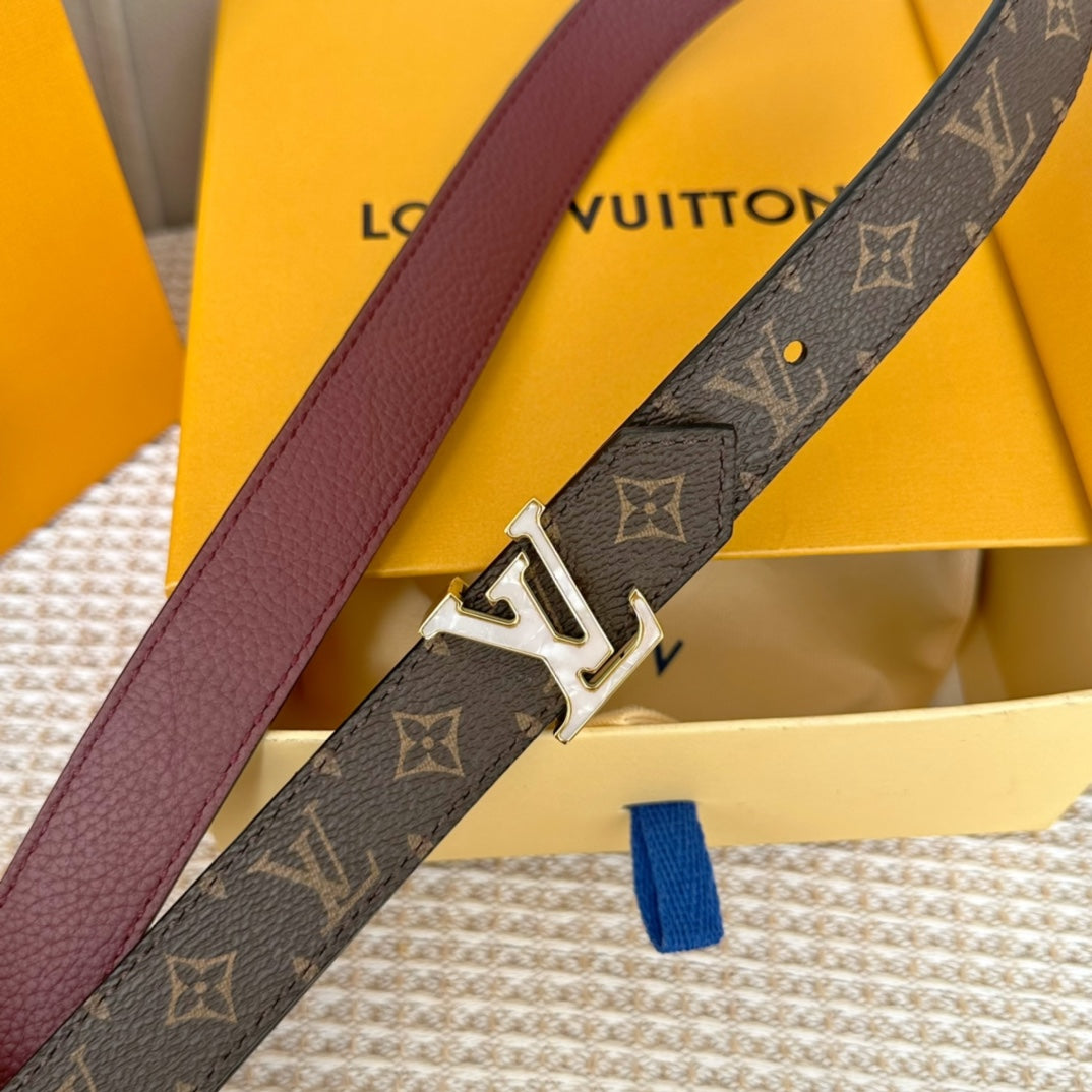 14E61PDE Stylish  High quality belt With full package