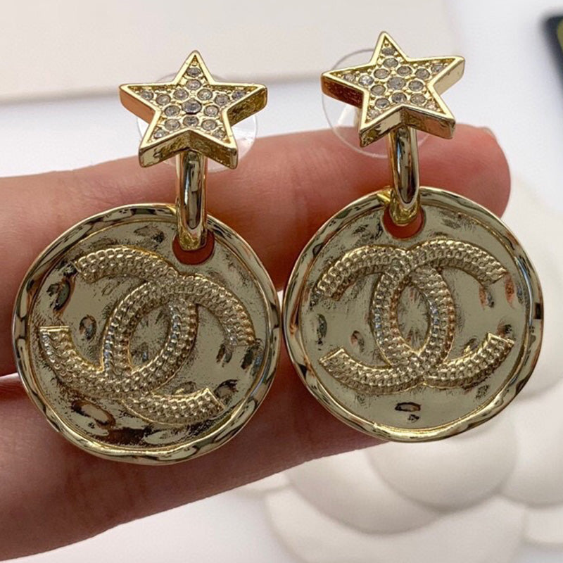 1YC92EDE Stylish Earrings