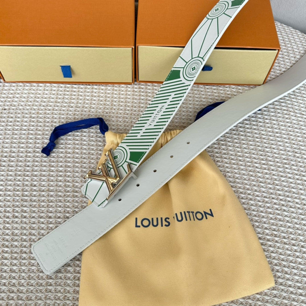 14E54PDE Stylish  High quality belt With full package