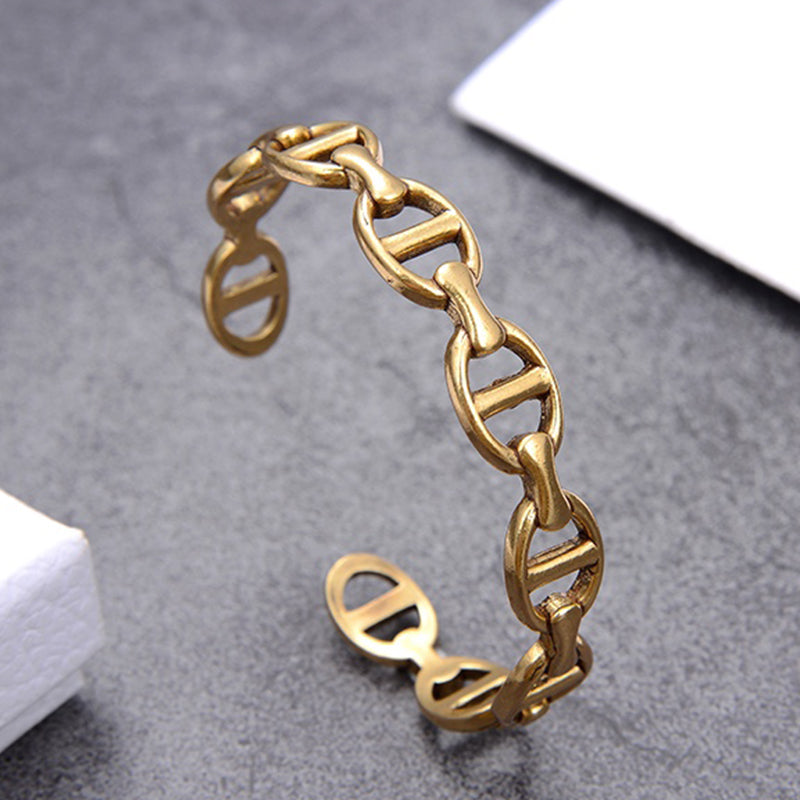 3D630KDE Stylish Bracelets