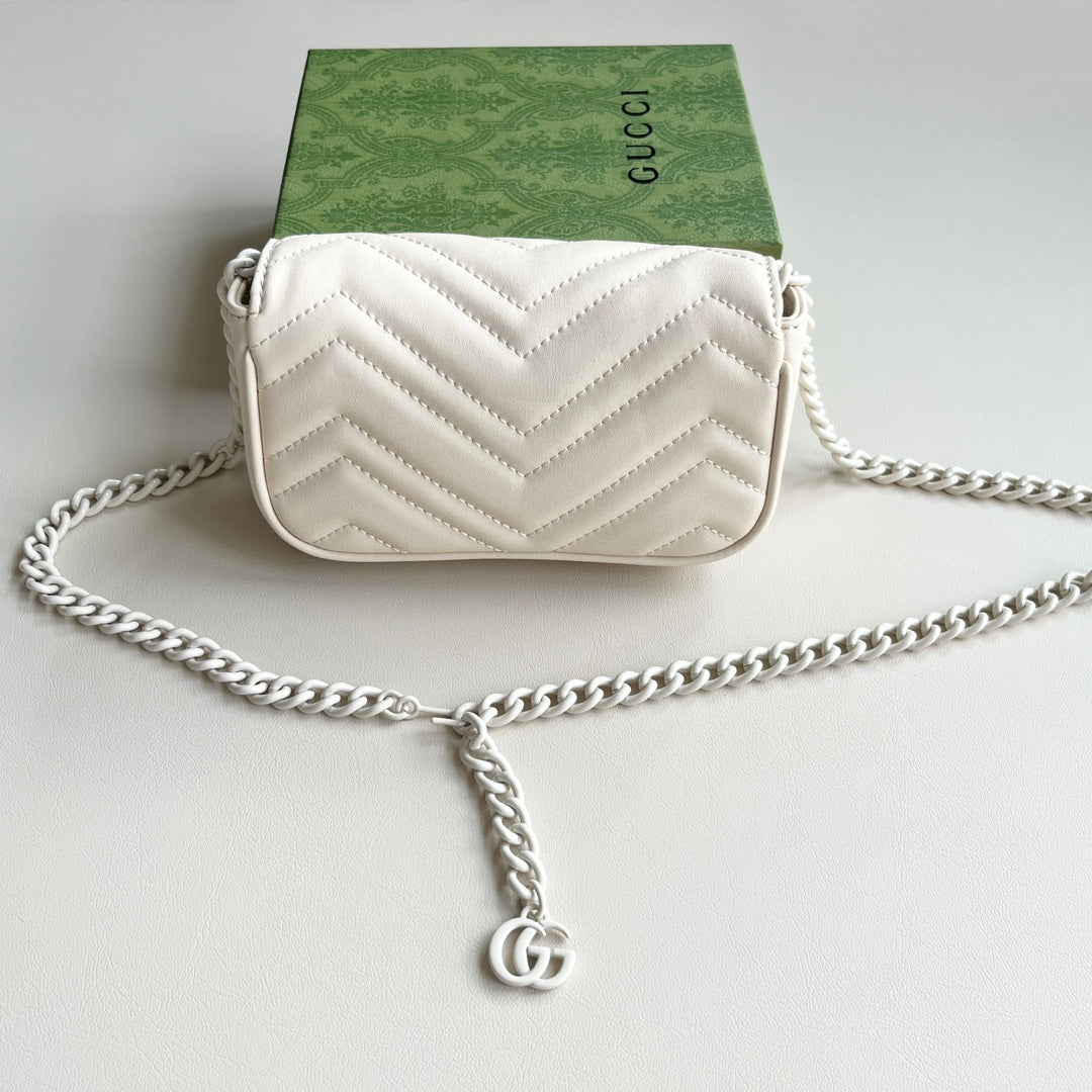 1XB53BDE Stylish leather bag