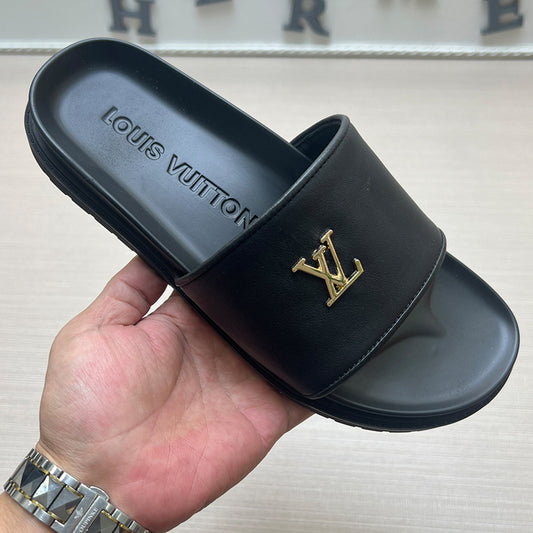 54E9ZDE Stylish slippers