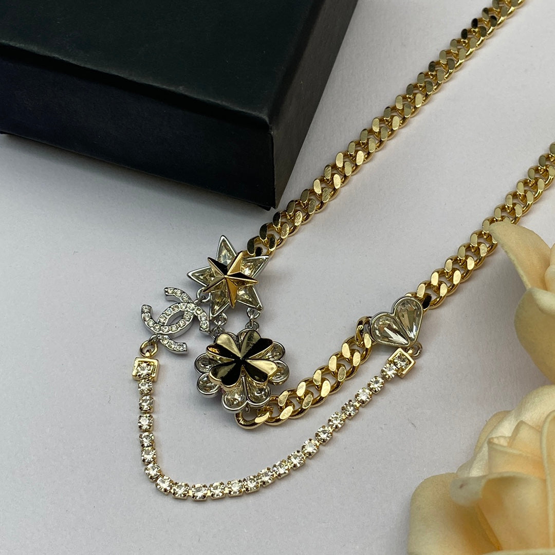 14C708KDE Stylish Necklaces