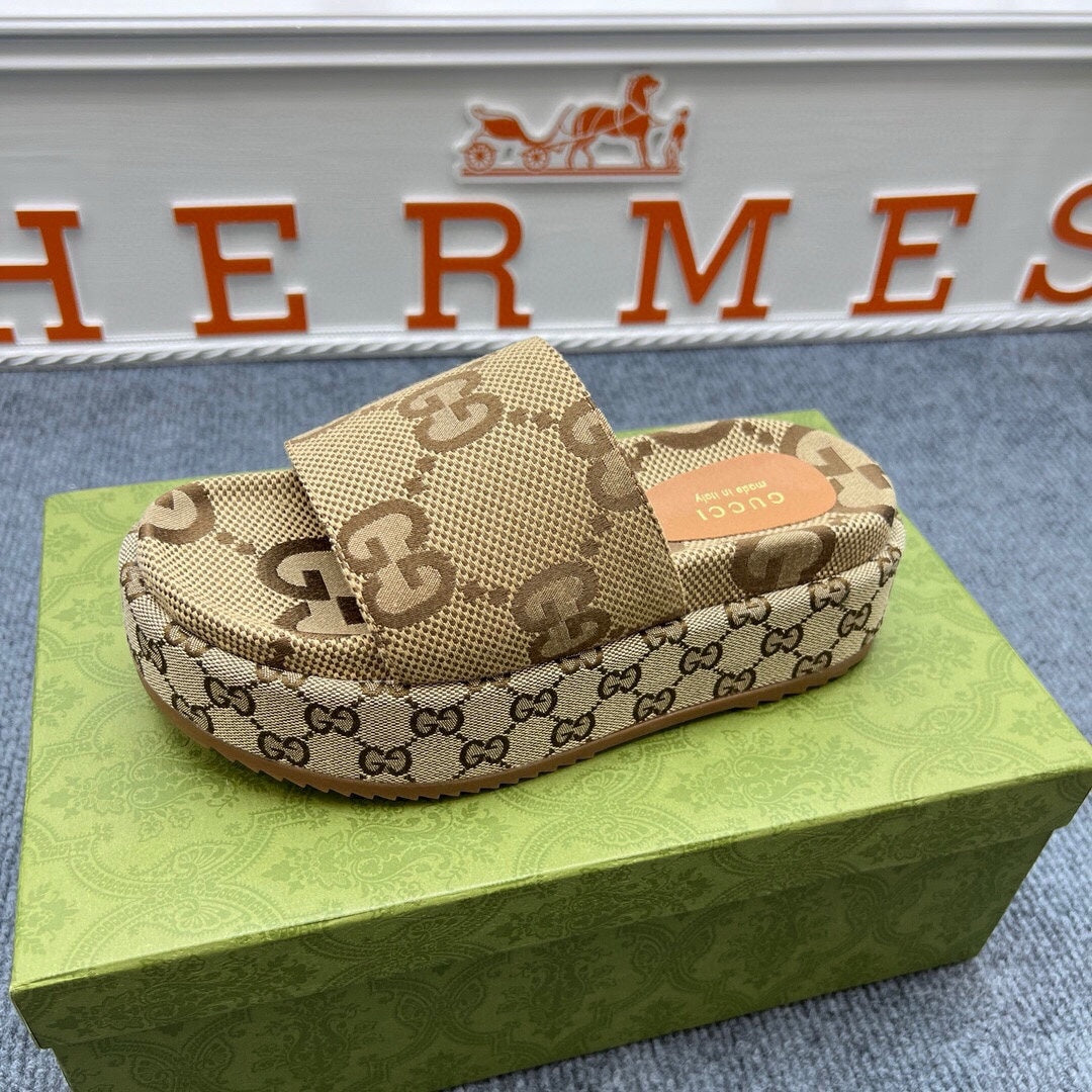 54B122ZDE Stylish slippers  Sole thickness 5.5cm