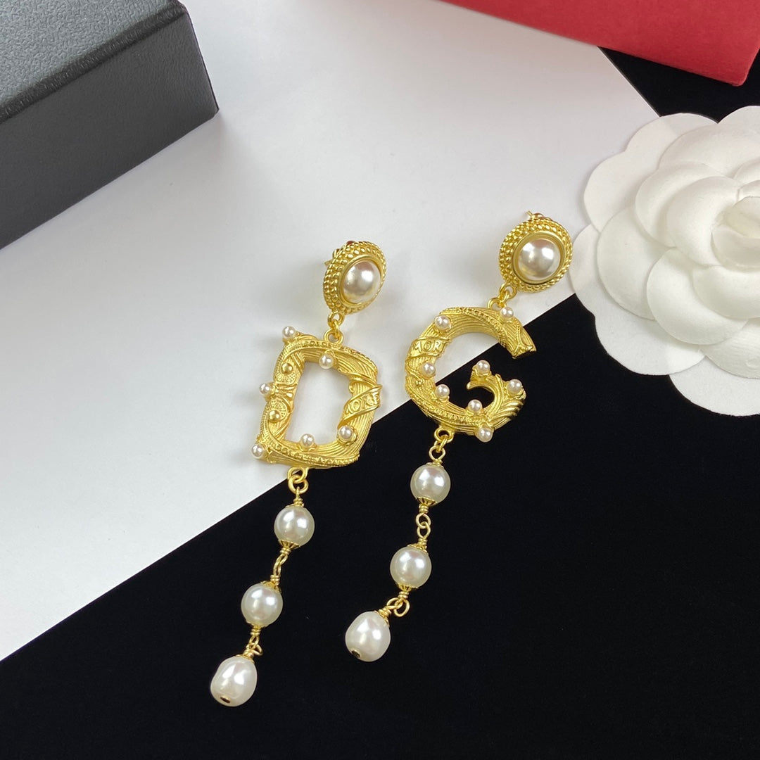 1NA142EDE Stylish Earrings