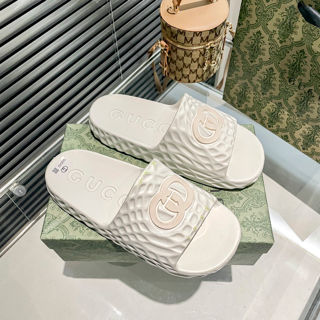 14B185ZDE Stylish Slippers