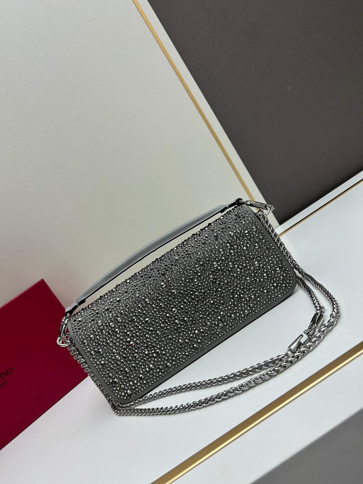 1WVL119BDE Stylish leather bag