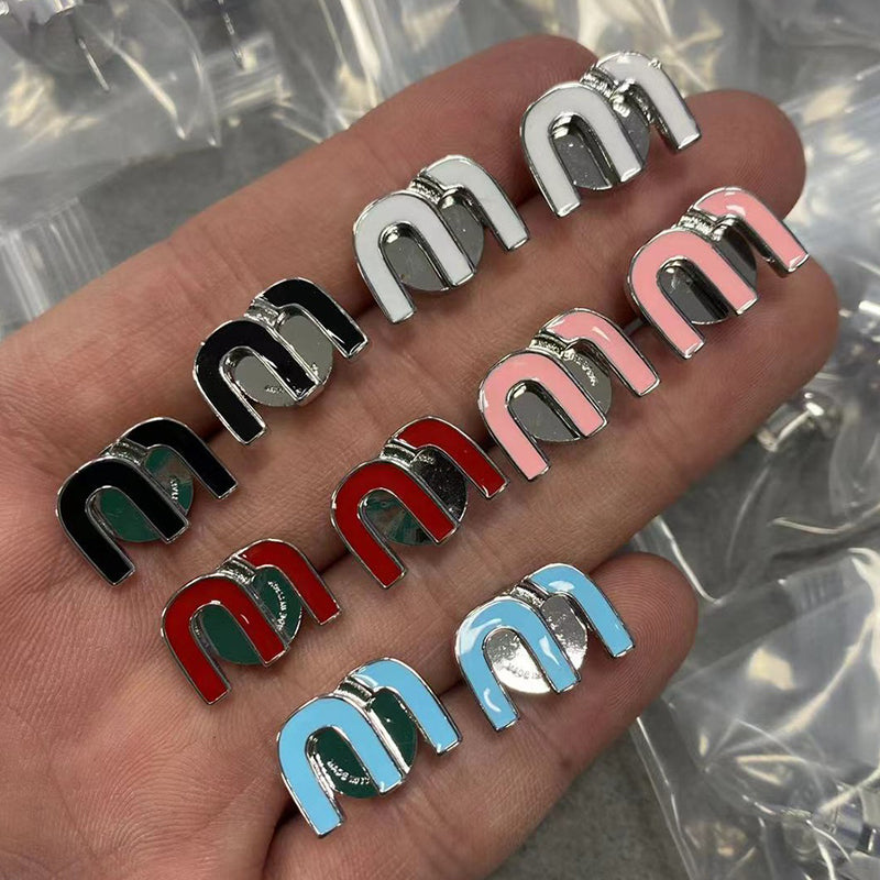 14A517EDE Stylish Earrings