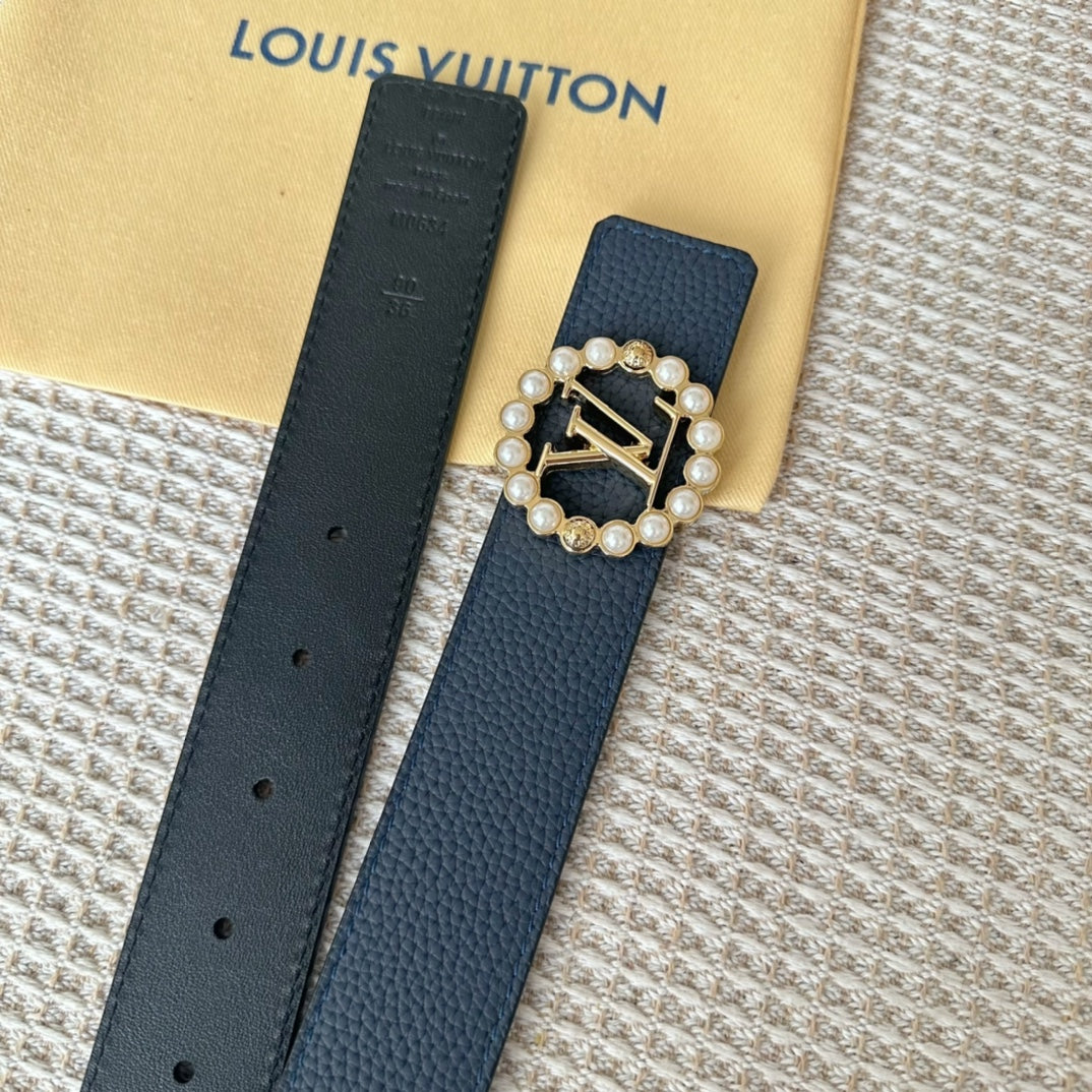 14E62PDE Stylish  High quality belt With full package