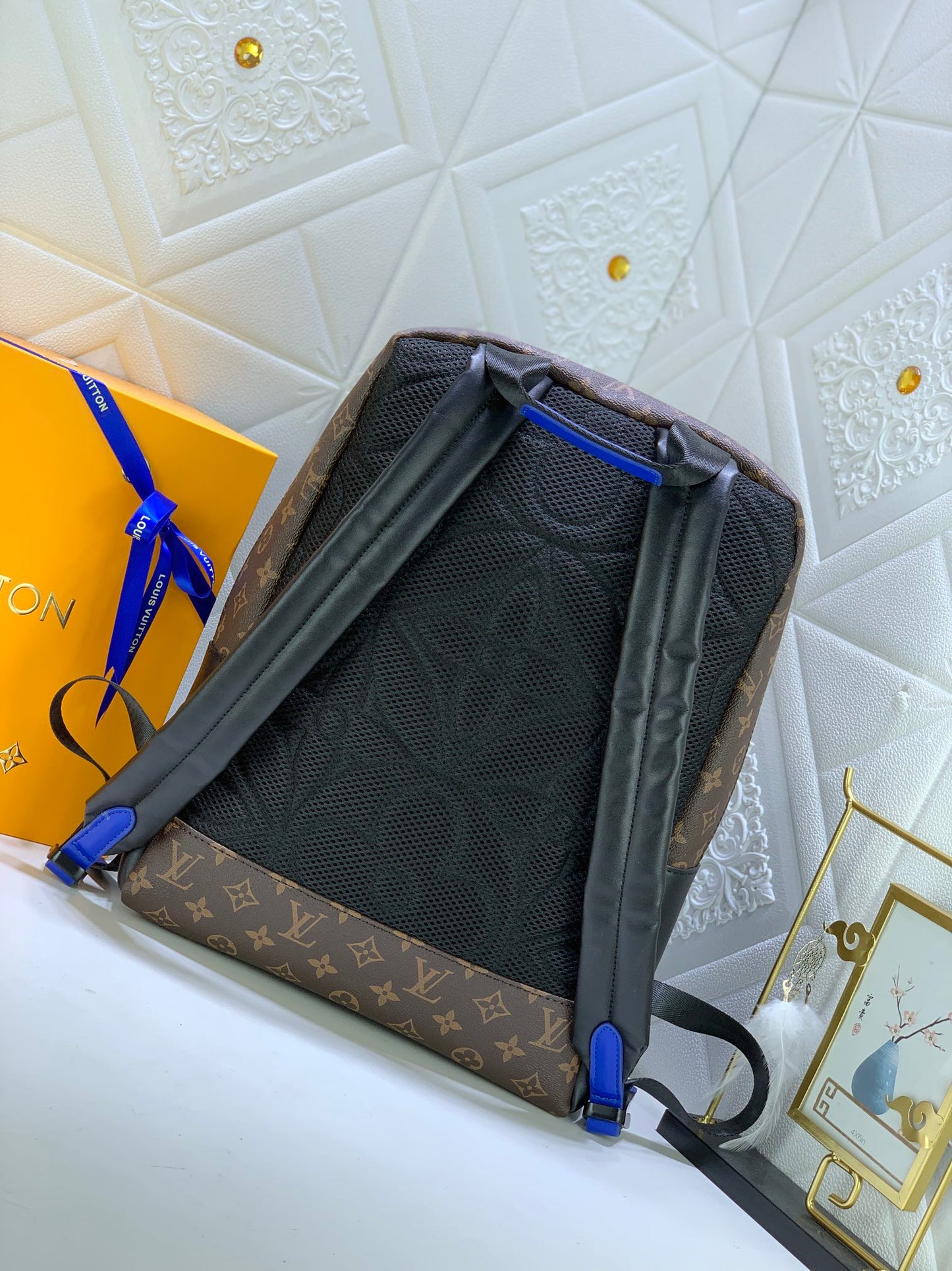 2XE346BDE Stylish leather bag 