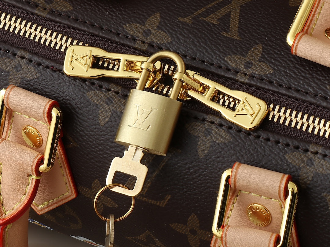 155NE72BDE Stylish leather bag