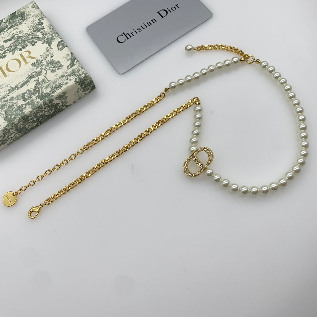 1YD80XDE Stylish Necklaces