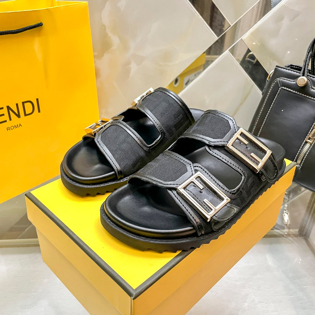 14F69ZDE Stylish slippers