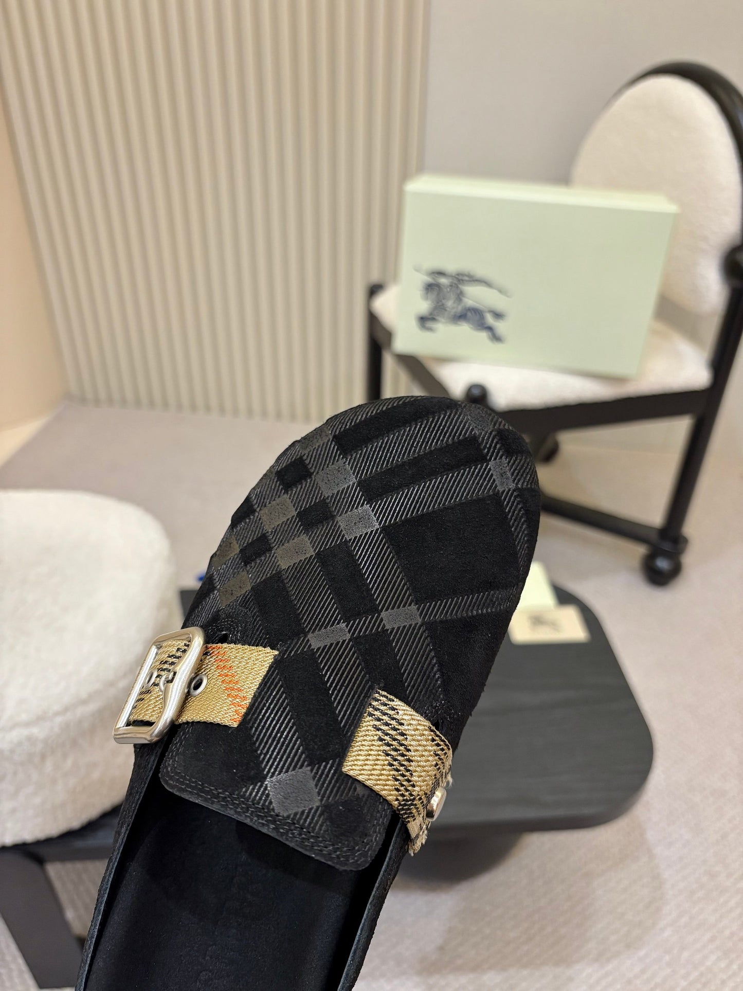 285NR11ZDE Stylish leather shoes