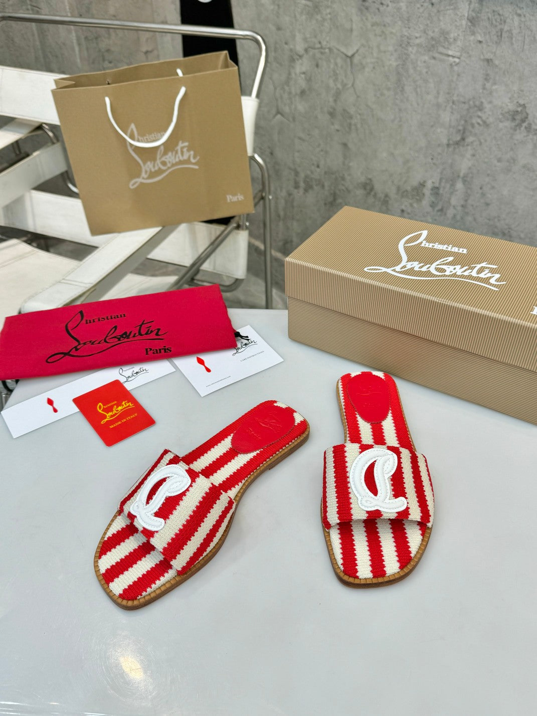 JXA10ZDE Stylish leather + knitted sandals