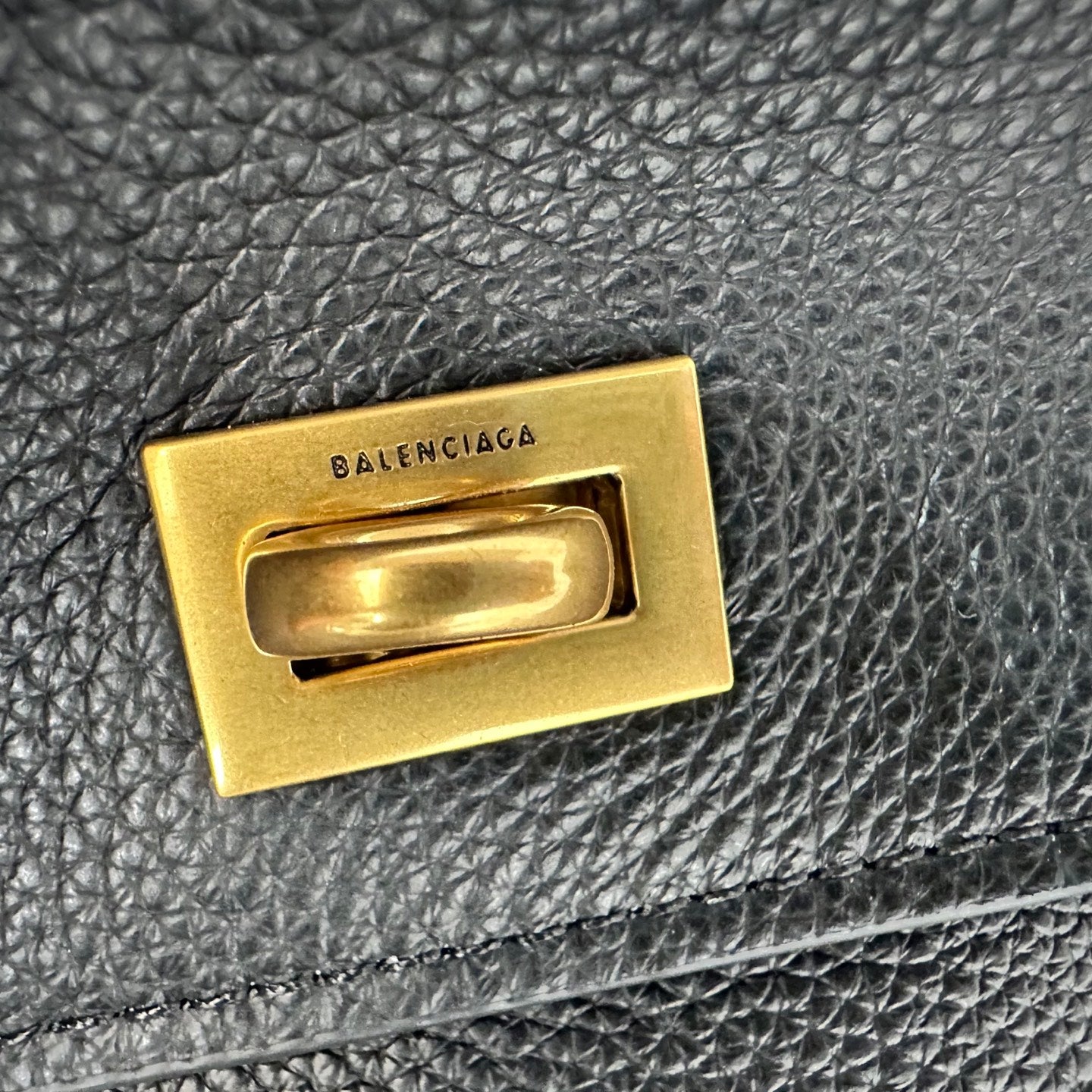 15XJ4BDE Stylish leather bag