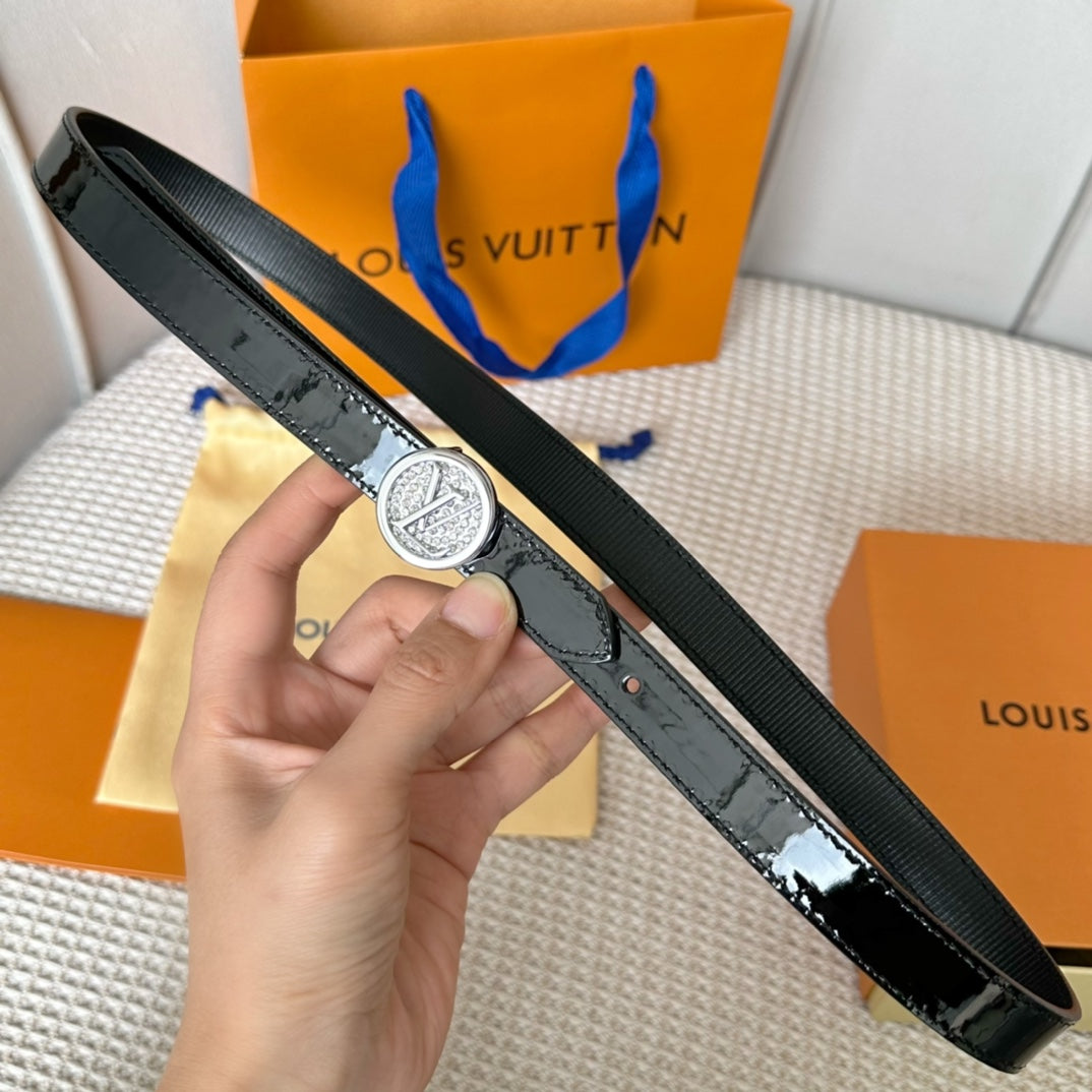 14E132PDE Stylish  High quality belt With full package