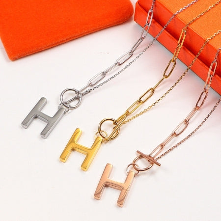 BH01XDE Stylish Necklaces