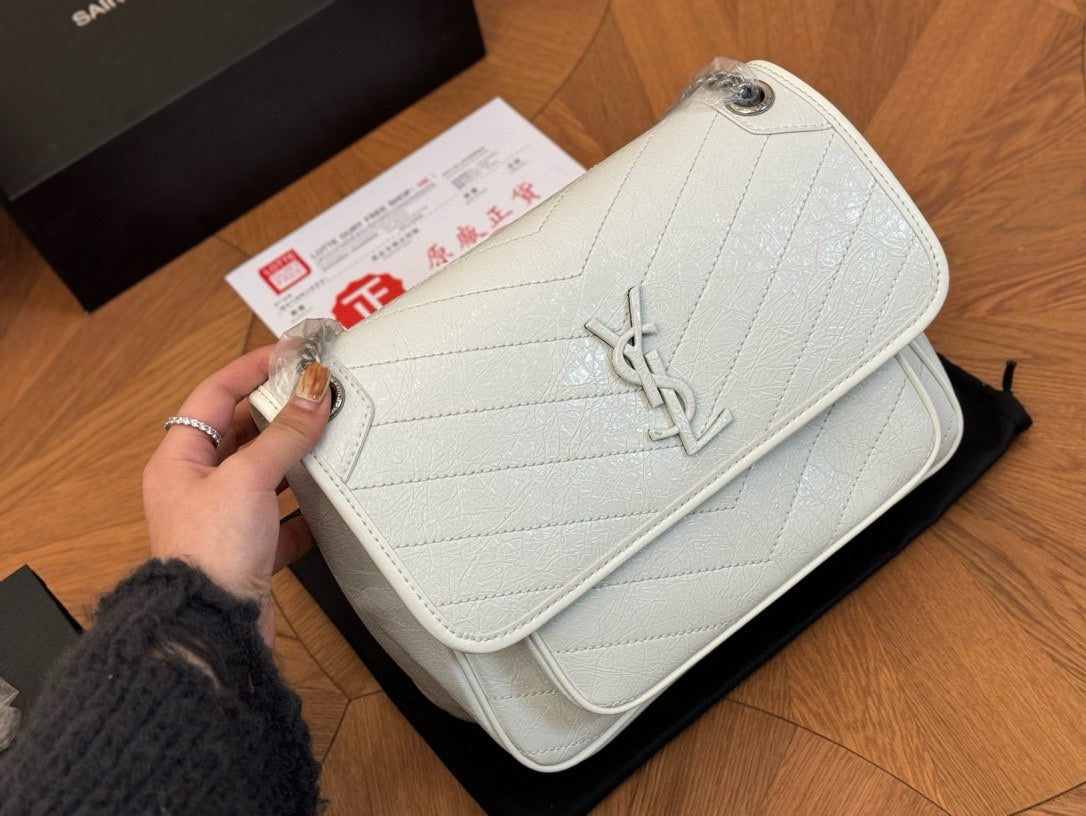 6XSL429BDE Stylish leather bag