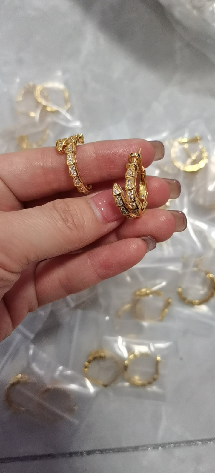 1XI57KDE （2circle Stylish Bracelets -quality rings earrings Bracelets Necklaces ）