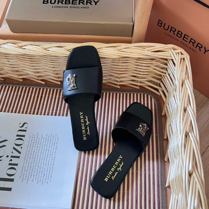 14R188ZDE Stylish Slippers