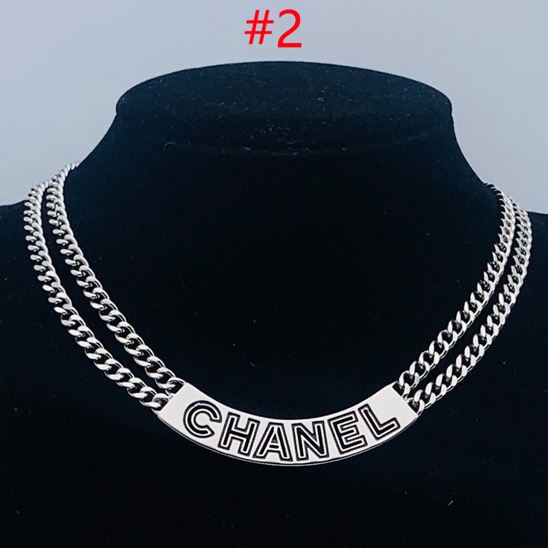 84C98XDE Stylish Necklaces