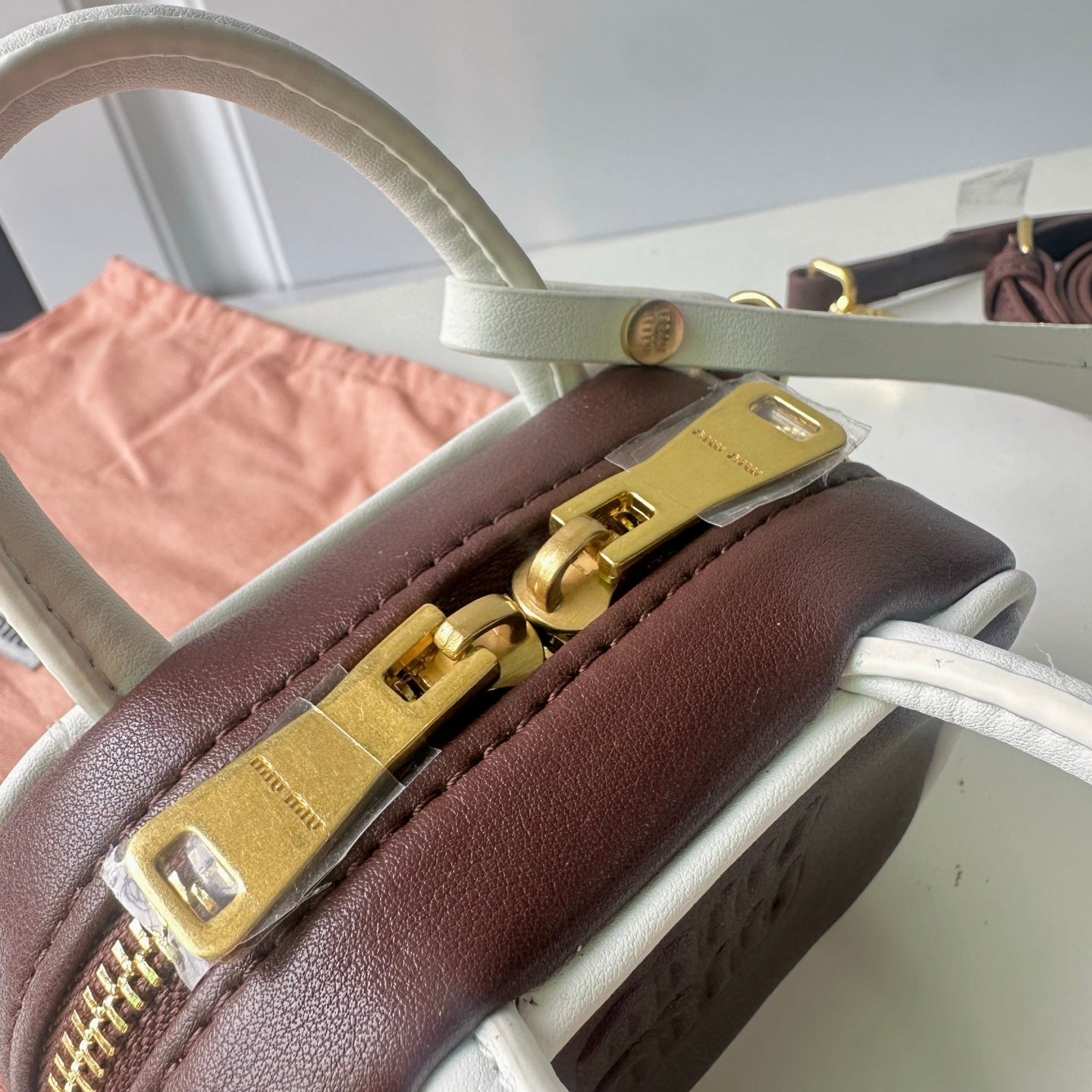 155NA55BDE Stylish leather bag