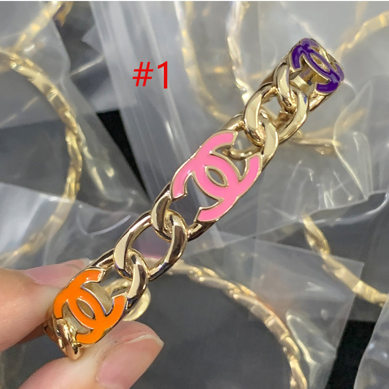 84C70KDE Stylish Bracelets